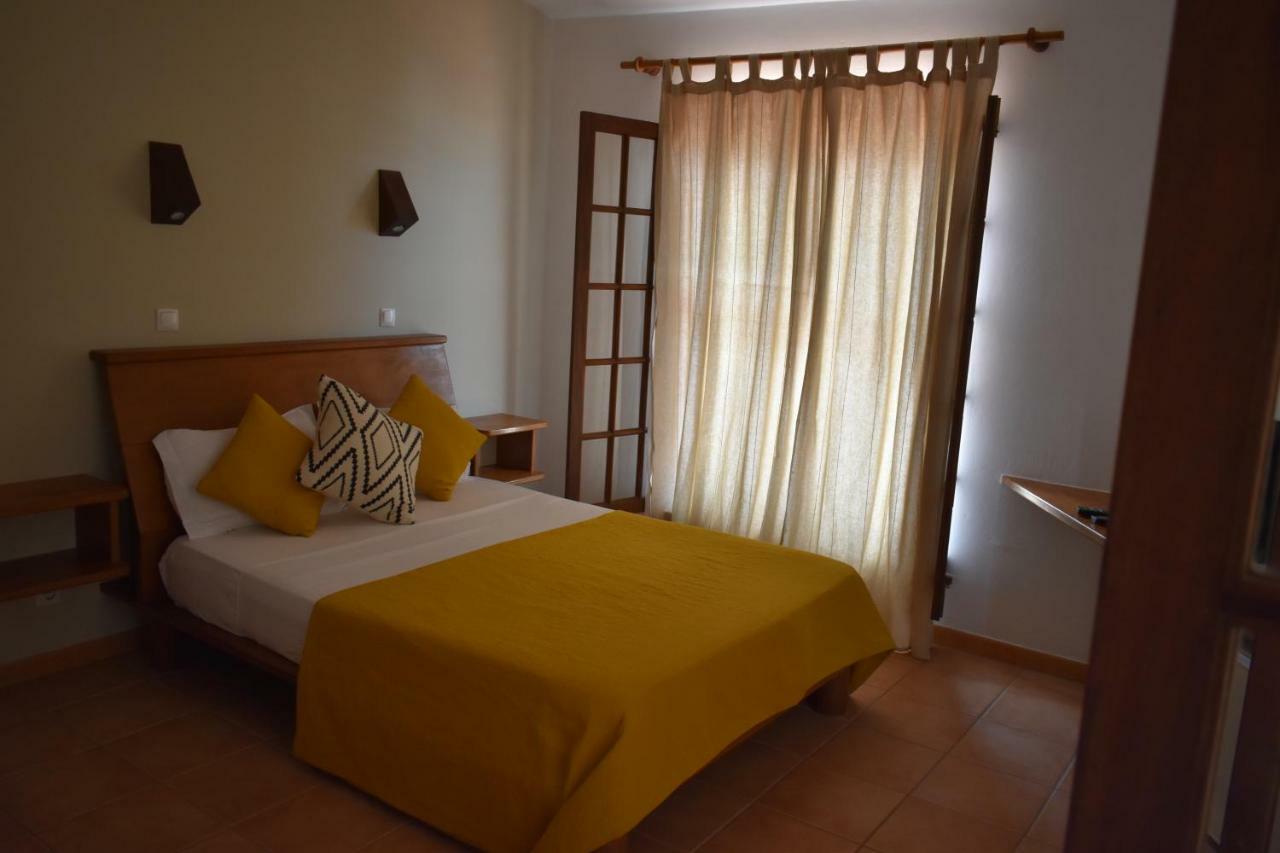 Guest House Orquidea 살 레이 외부 사진